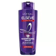 Bouteille de shampooing violet dejaunisseur Elseve Color-Vive L'Oreal Paris sur fond blanc, concu pour neutraliser les reflets jaunes et oranges des cheveux meches, blonds ou blancs.​
