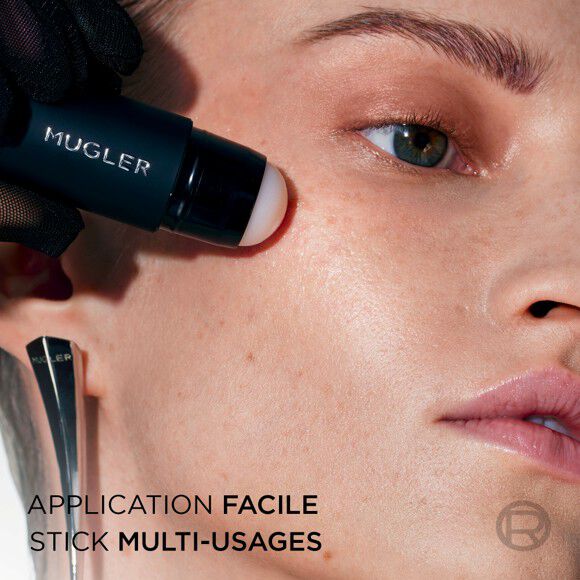 L'Oreal Paris & Mugler Highlighter