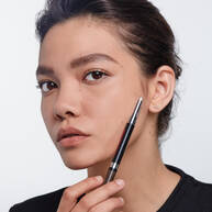 Crayon a Sourcils Infaillible 24H Brow Crayon a Sourcils Pointe Triangulaire