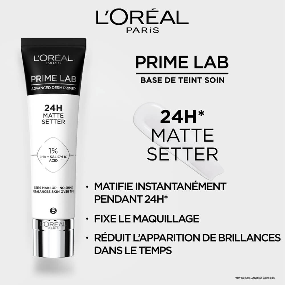 Visuel publicitaire du tube avec la texture de la base et la liste des benefices cles (matifie 24h, fixe le maquillage, reduit les brillances).​
