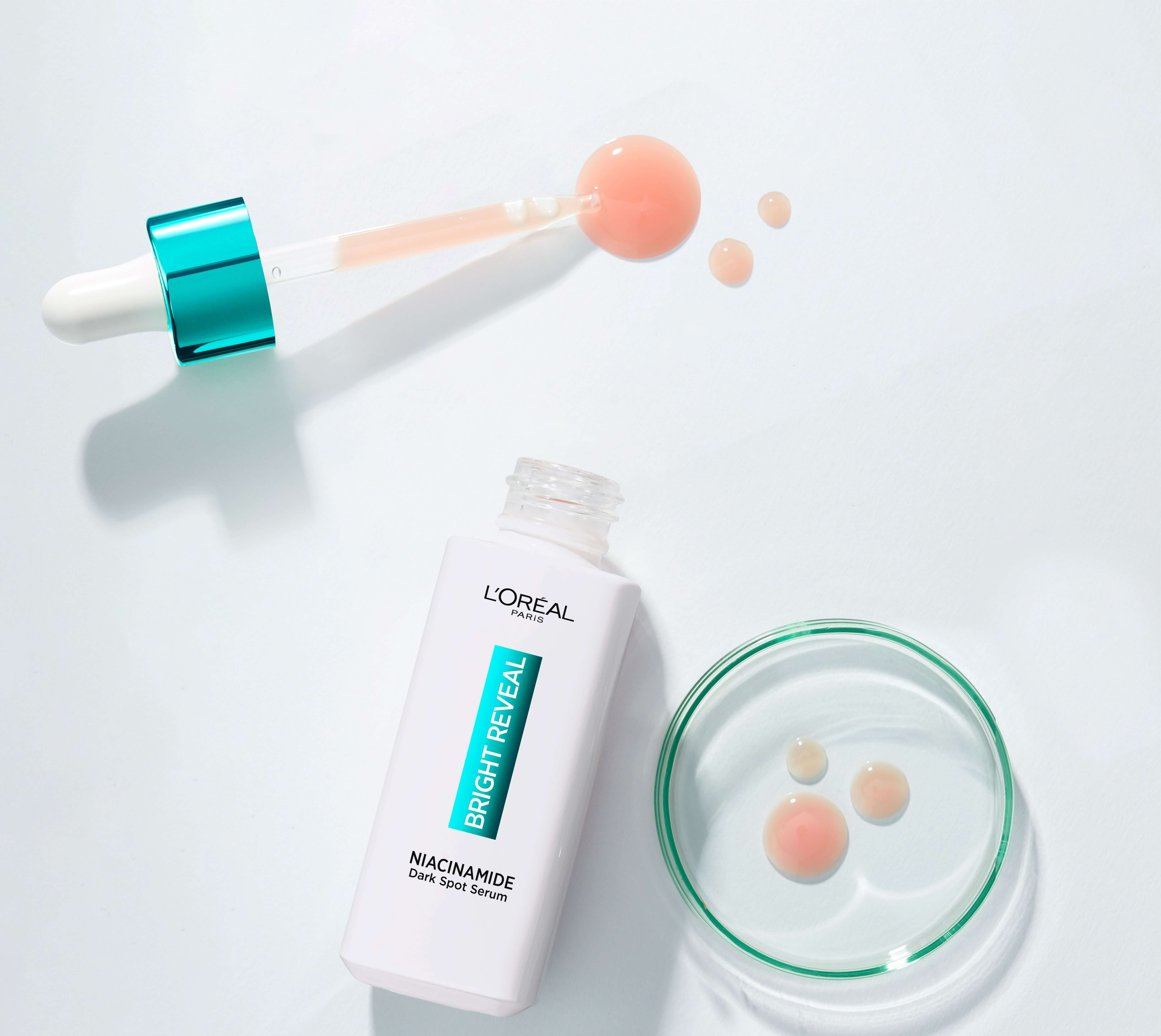 Taches foncées sur le visage : Causes, Prévention & Solutions